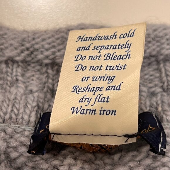 Paul James England Wool Cable Knit Fisherman V-neck Sweater, Gray, XL - Picture 4 of 6